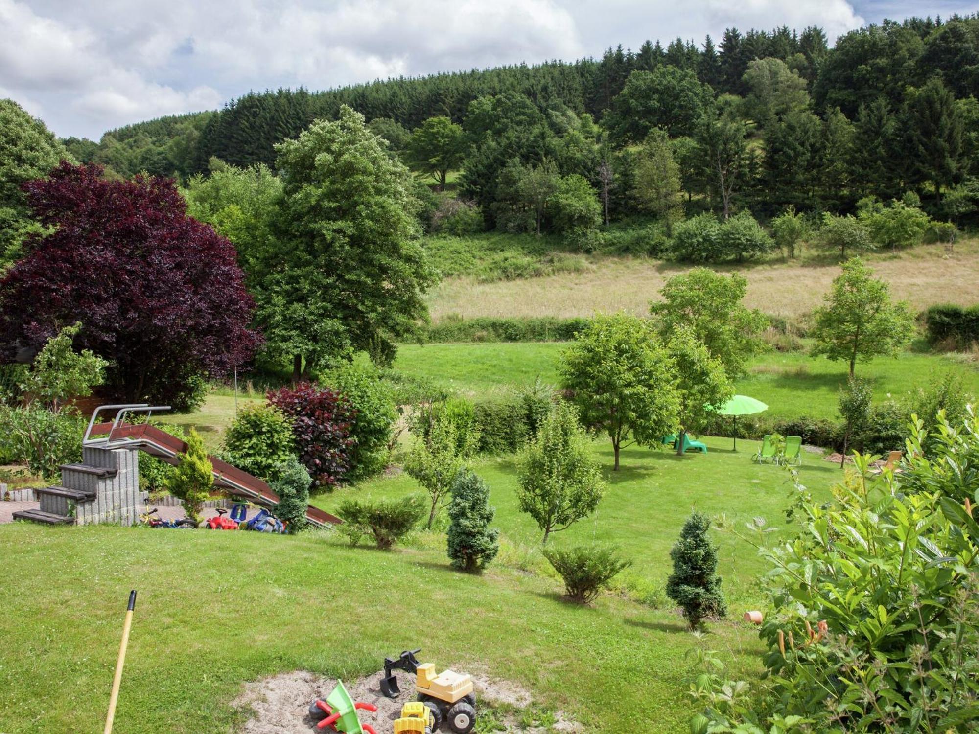 A Modern Apartment In The Hunsr Ck Region S Romantic Drohn Valley Merschbach エクステリア 写真