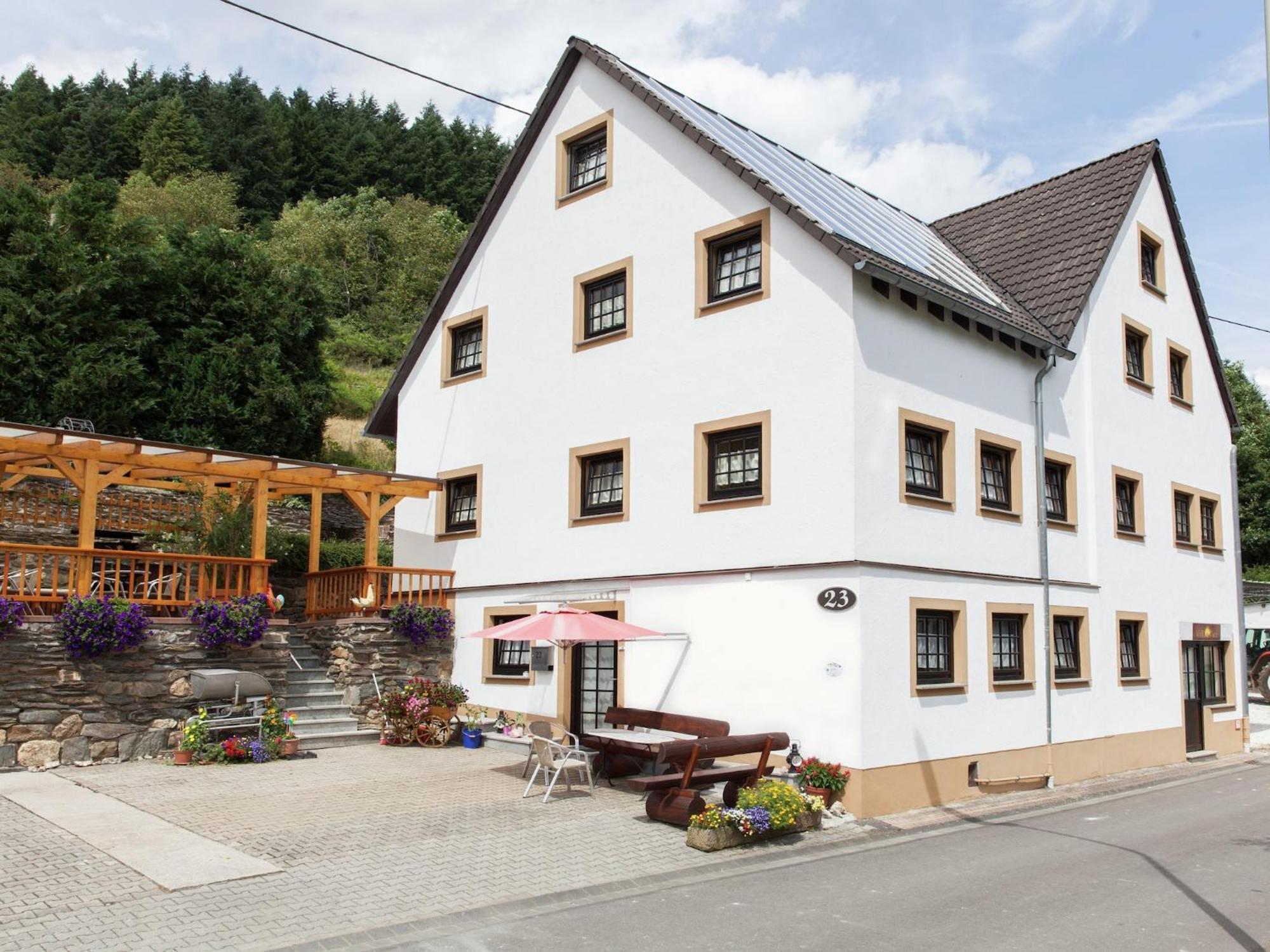 A Modern Apartment In The Hunsr Ck Region S Romantic Drohn Valley Merschbach エクステリア 写真