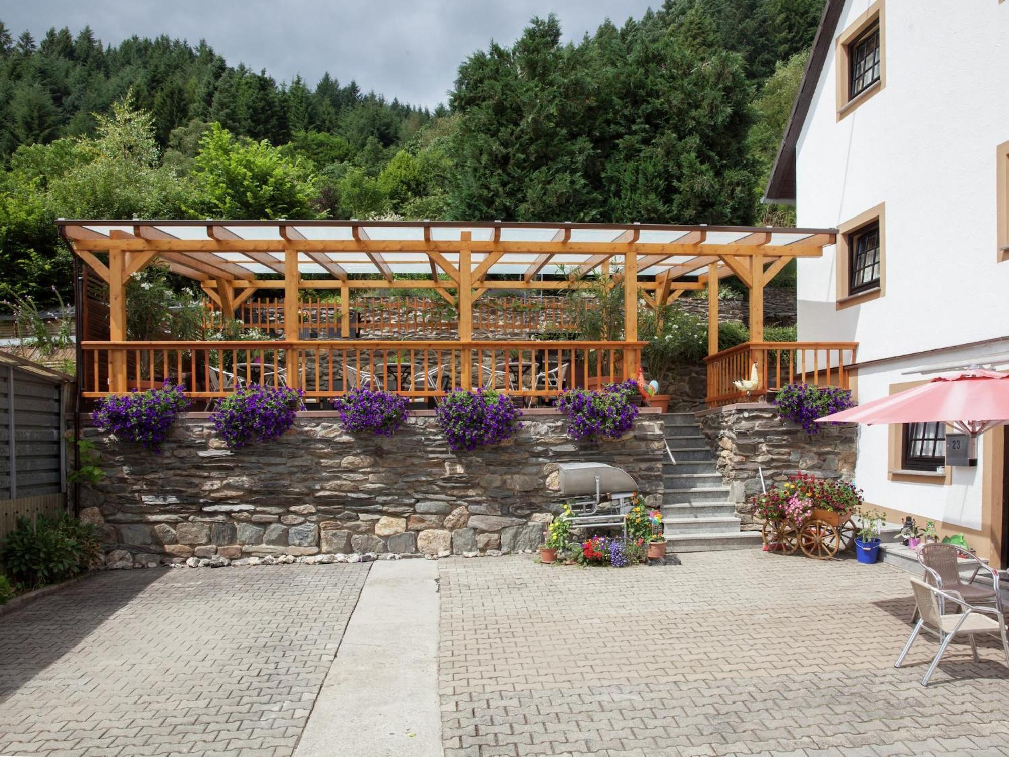 A Modern Apartment In The Hunsr Ck Region S Romantic Drohn Valley Merschbach エクステリア 写真
